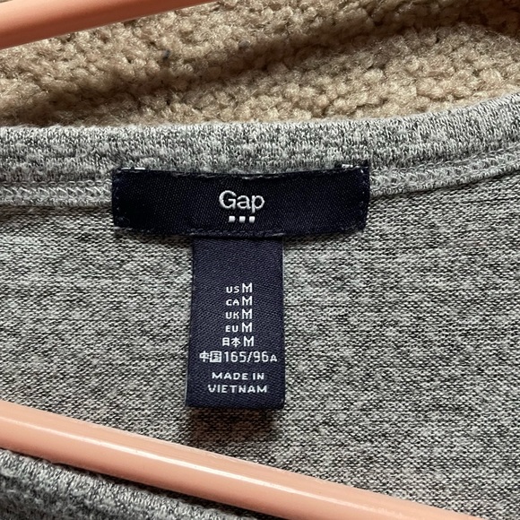 Gap Knee-length Long-Sleeve Dress Size: Medium - Picture 2 of 4